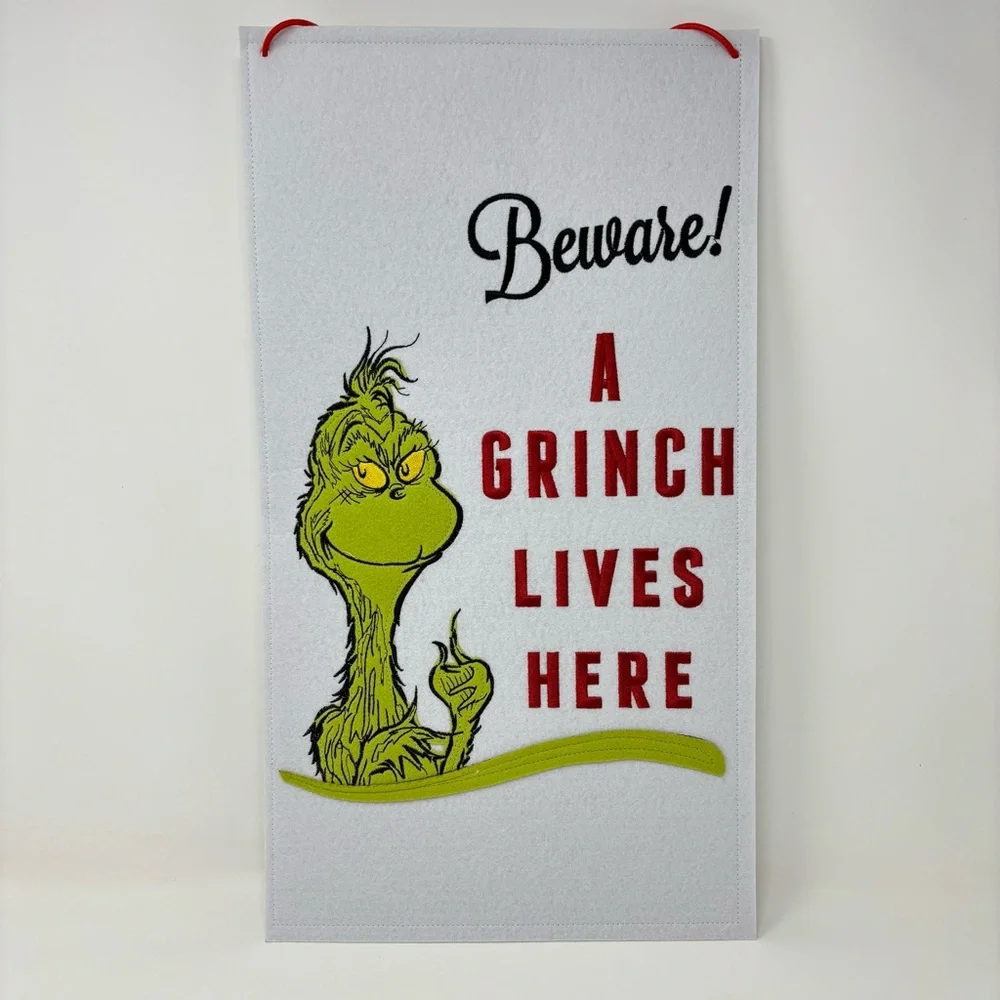 Department 56 Dr. Seuss The Grinch Door Hanger Snowpinions NWT Christmas Holiday - Picture 1 of 4